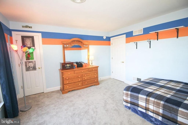 bedroom featuring carpet floors