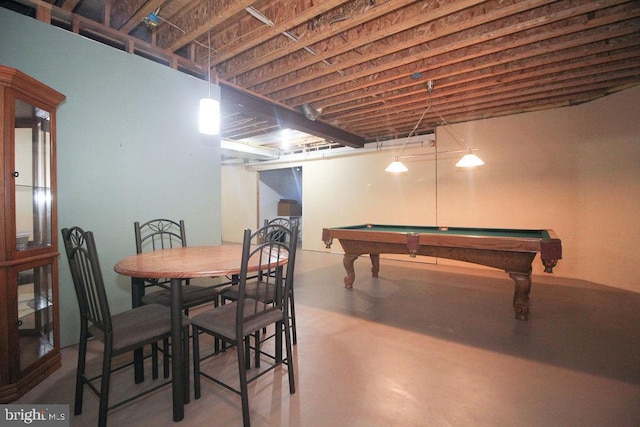 rec room featuring concrete flooring and billiards