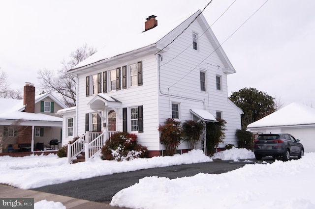 view of front of house