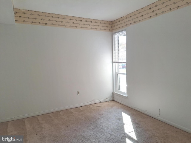 view of carpeted spare room