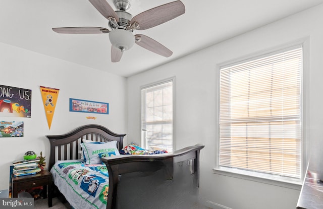 bedroom featuring ceiling fan