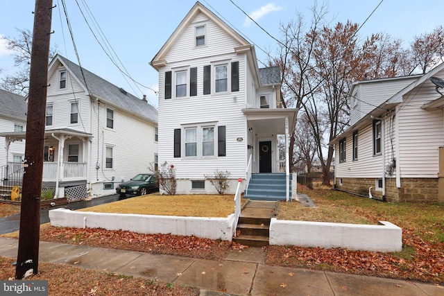 view of front of property