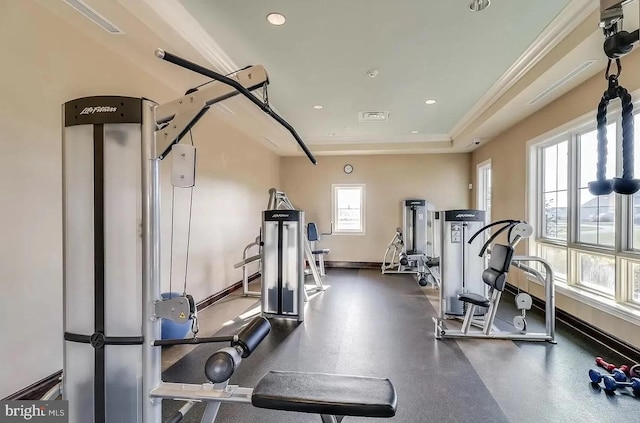 workout area featuring recessed lighting, visible vents, and baseboards