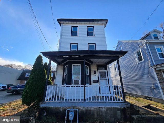 view of front of home featuring a porch