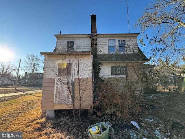 view of side of home