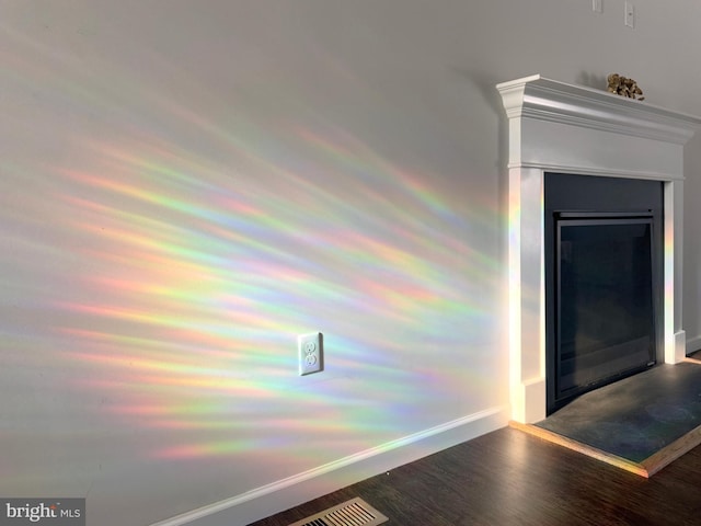 room details featuring wood-type flooring