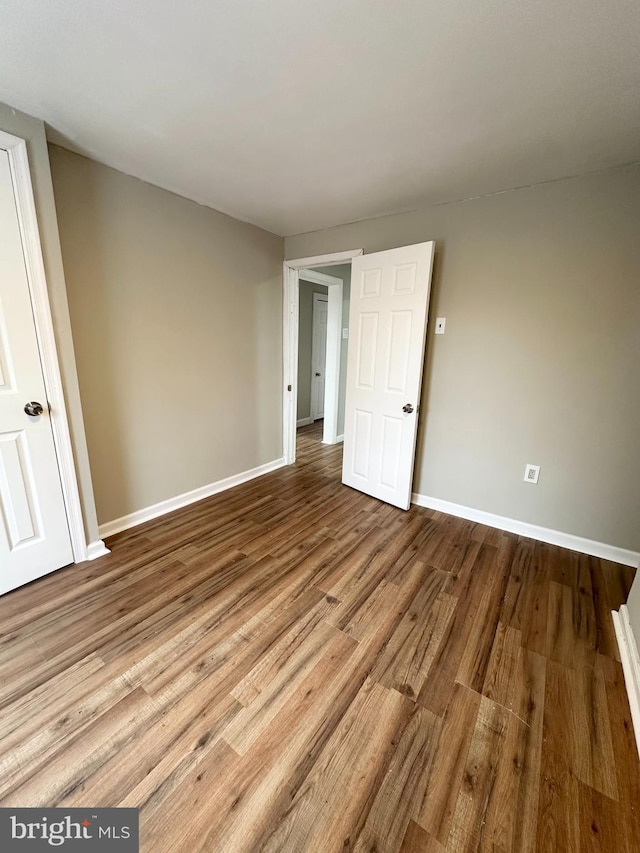 empty room featuring light hardwood / wood-style floors