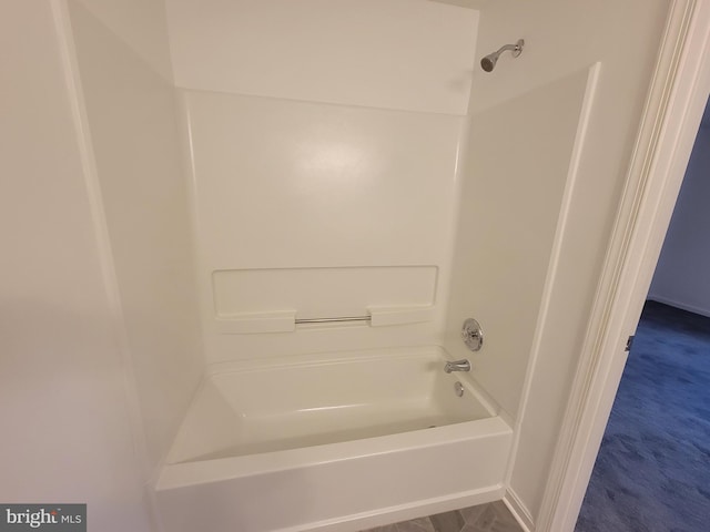 bathroom featuring shower / washtub combination