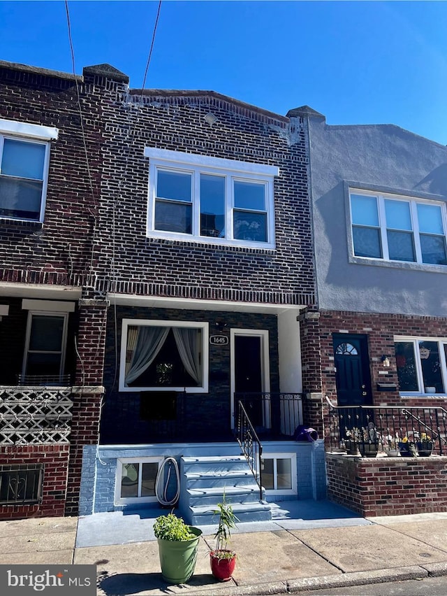 view of townhome / multi-family property