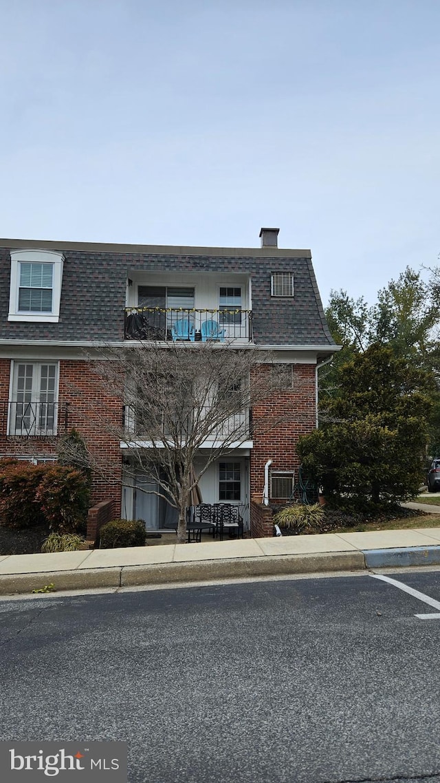 view of building exterior