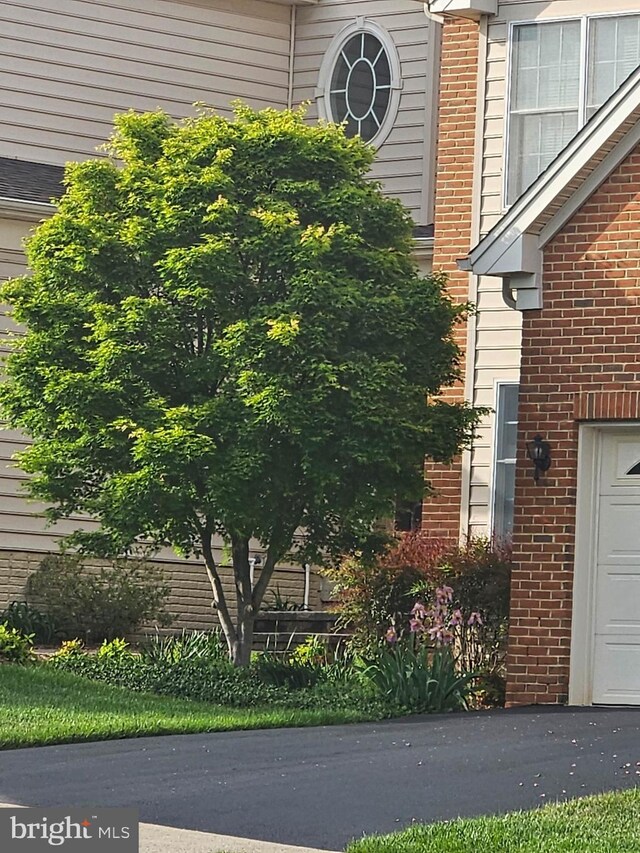 view of home's exterior