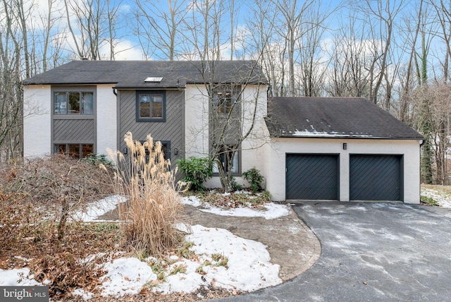 view of front of home featuring a garage