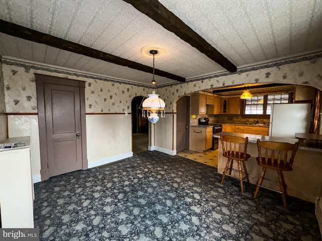 view of unfurnished dining area