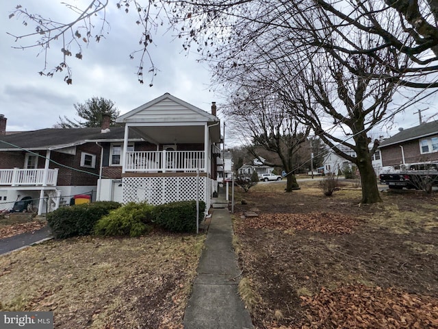 view of front of home featuring a porch