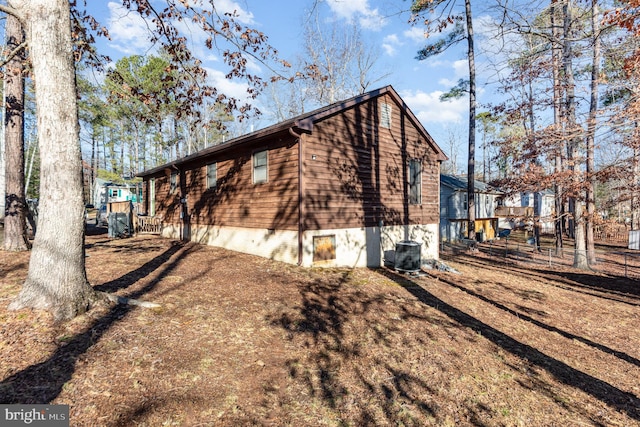 view of side of property