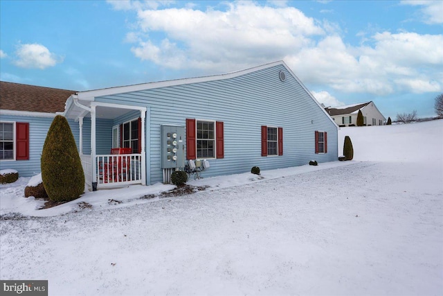 exterior space featuring a porch