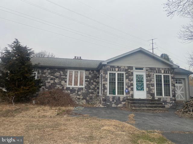 view of ranch-style home