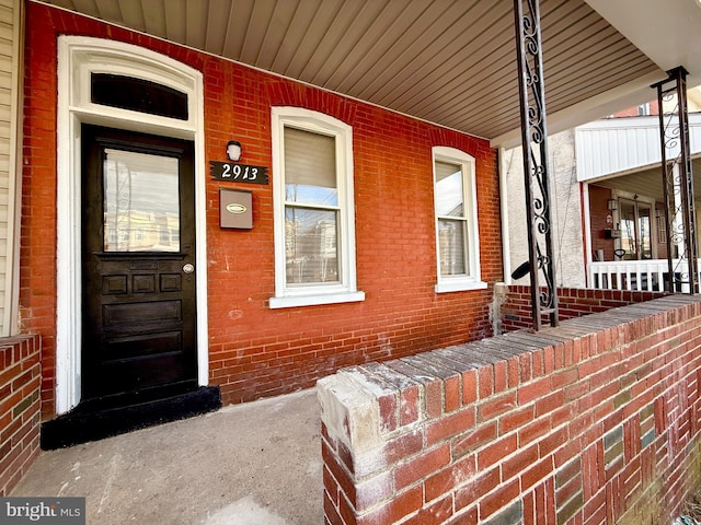 exterior space with a porch