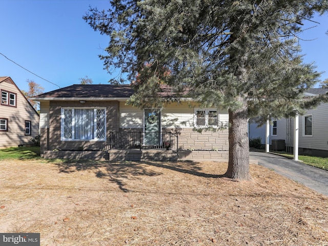 view of front of property with central AC