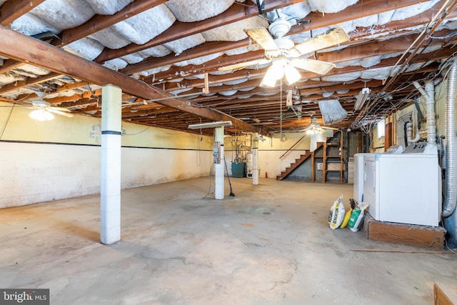 basement featuring independent washer and dryer