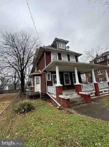 bungalow featuring a porch