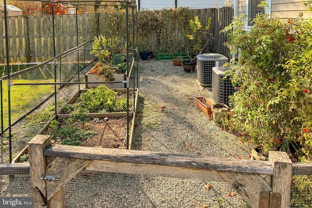 view of yard featuring central AC