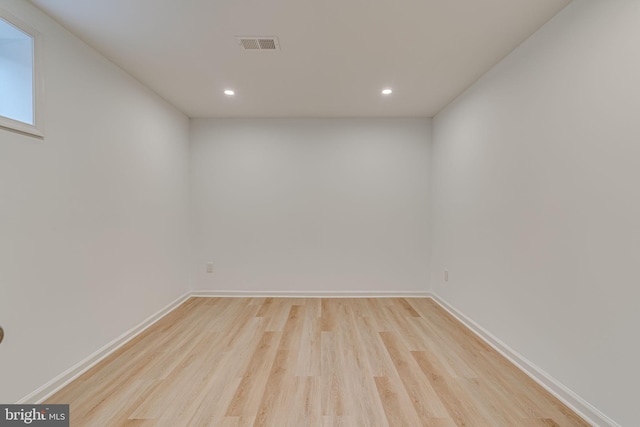 empty room featuring light hardwood / wood-style flooring