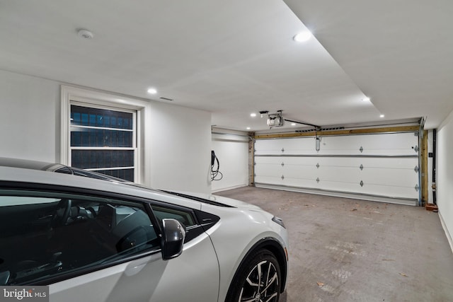 garage with recessed lighting