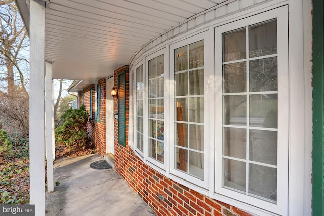 view of patio featuring a porch