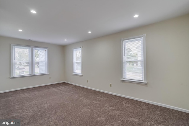 empty room with carpet