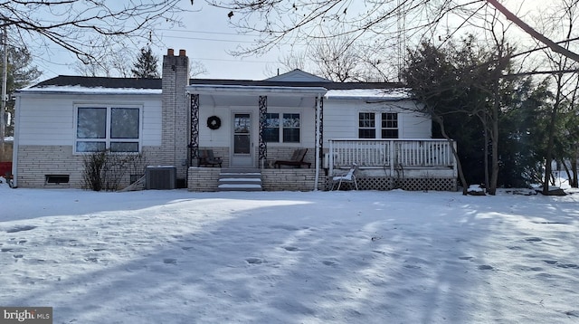 view of front of property with central air condition unit