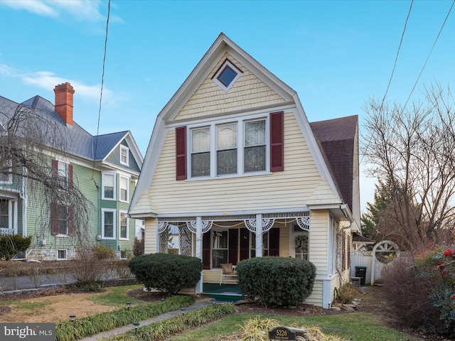 view of front facade featuring covered porch