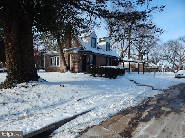 view of front facade