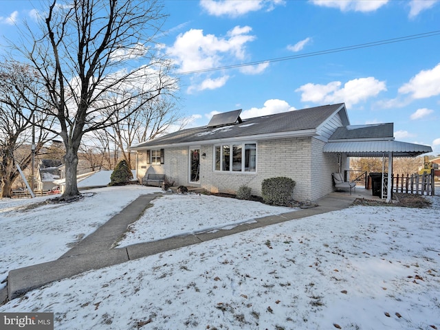 view of front of property