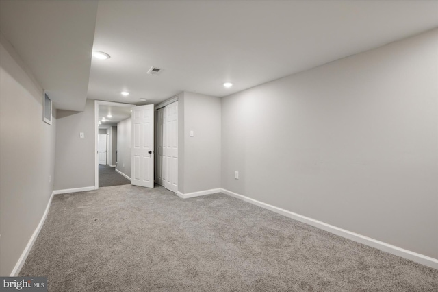 view of carpeted spare room