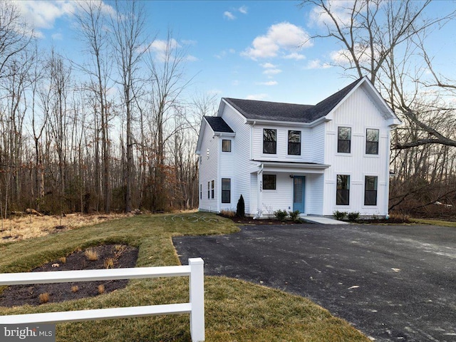 view of modern farmhouse