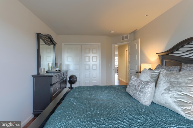 bedroom featuring a closet