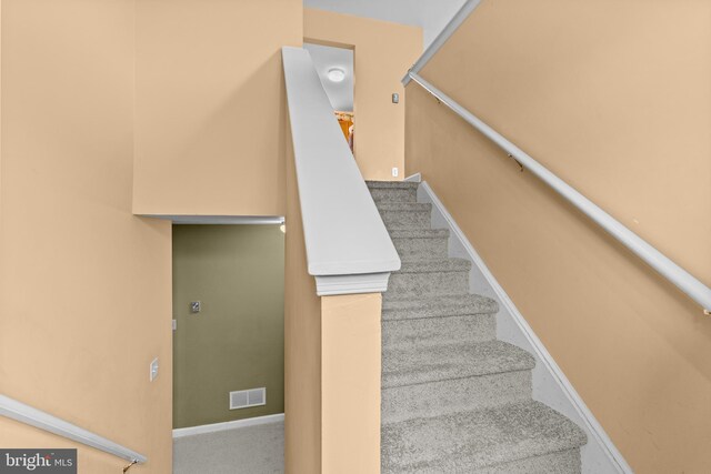 1025 Harmony Hl, Lebanon, PA 17046 - stairs featuring visible vents