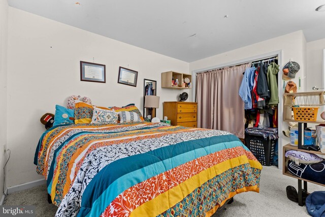 1025 Harmony Hl, Lebanon, PA 17046 - carpeted bedroom featuring baseboards