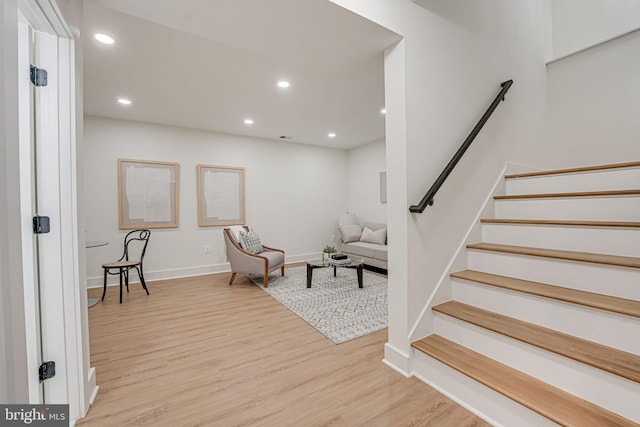 living area with light wood-type flooring