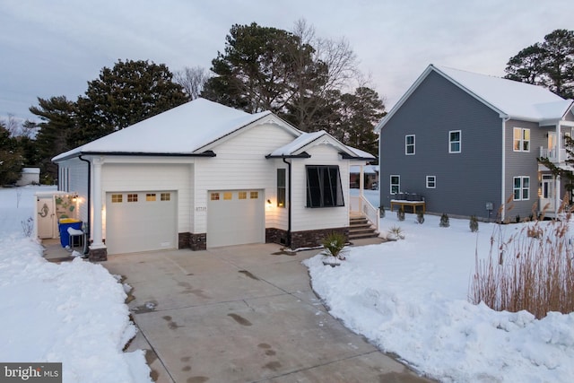 view of front of property