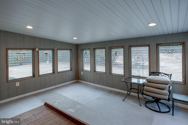 sunroom / solarium with vaulted ceiling