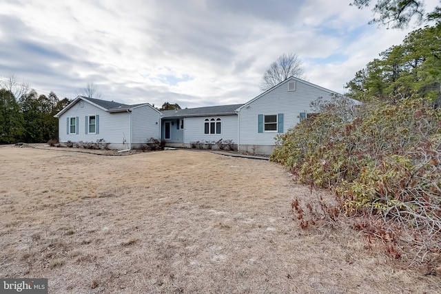 view of front of property