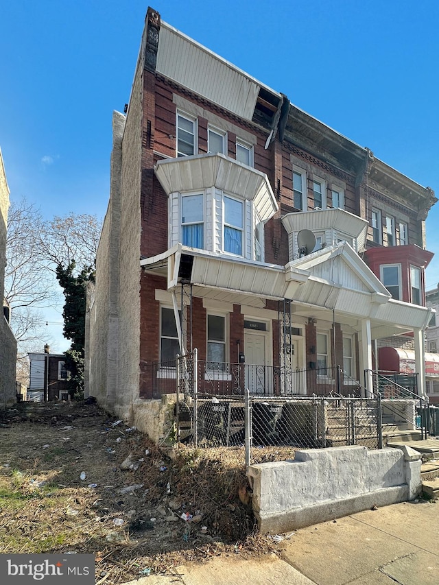 view of front of house with a porch