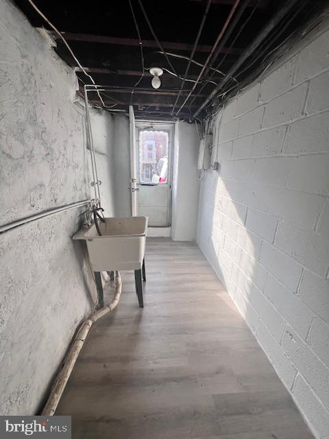 basement with sink