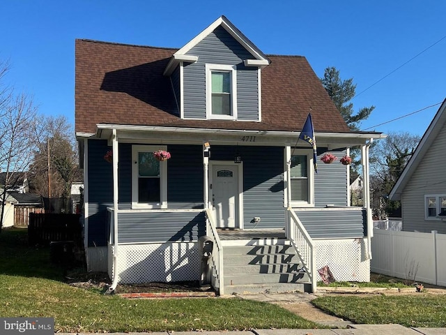 view of front facade with covered porch