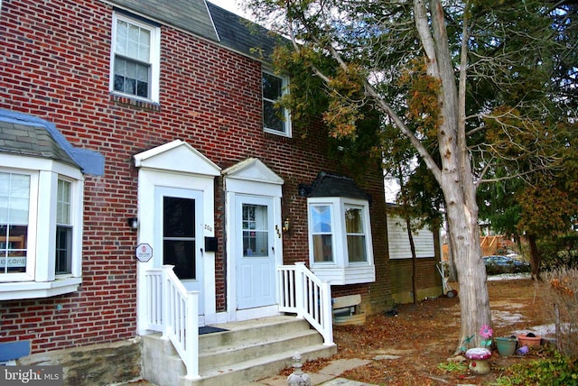 view of front of house