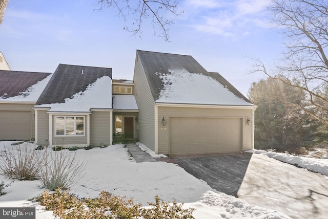 view of front of property featuring a garage