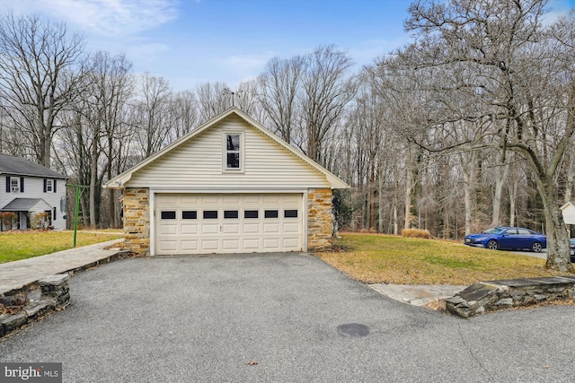 exterior space featuring a yard