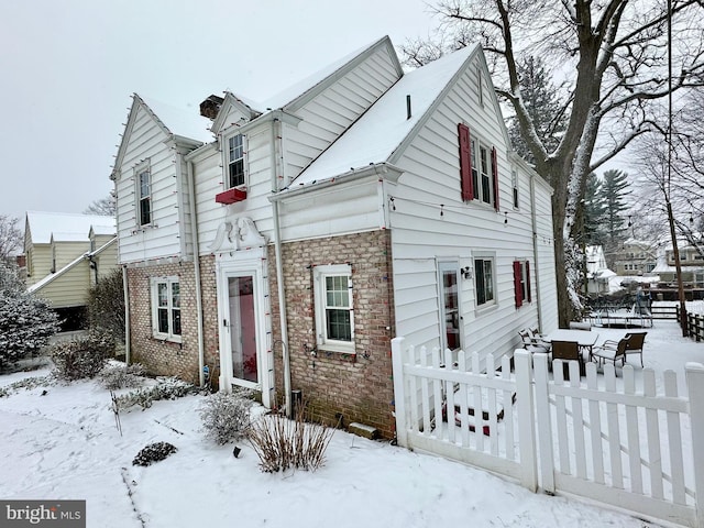 view of front of house